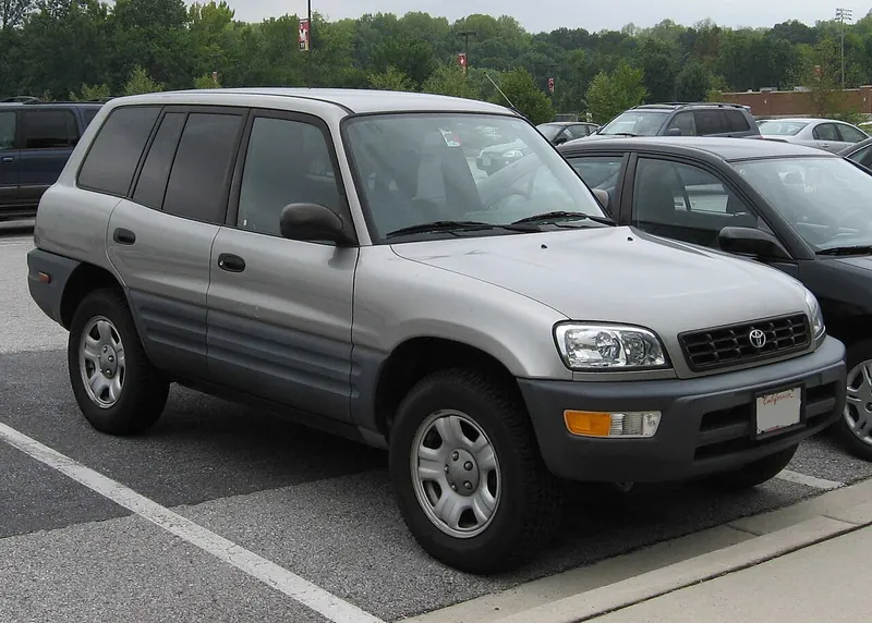 2000-2000 Toyota RAV4 (photo)